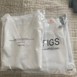 Figs scrubs set